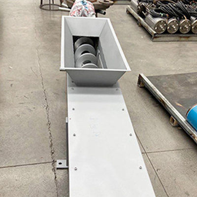 Подковообразный ленточный транспортер Shaftless винта для бетона золы углерода шуги зерна миномета