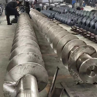 1~25Meter склонило транспортер сверла винта нержавеющей стали для цемента силосохранилища