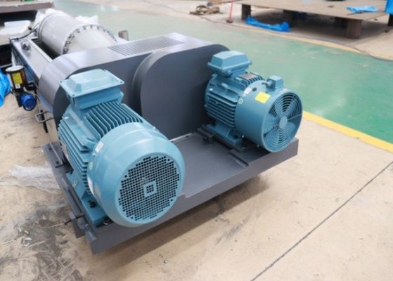 Горизонтальный декантерный центрифуга для нефтепродуктов и промышленных сточных вод