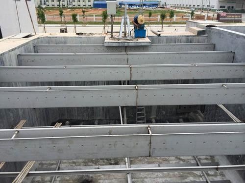 Reciprocating нижний шабер используемый для квадратного бассейна отработанной воды